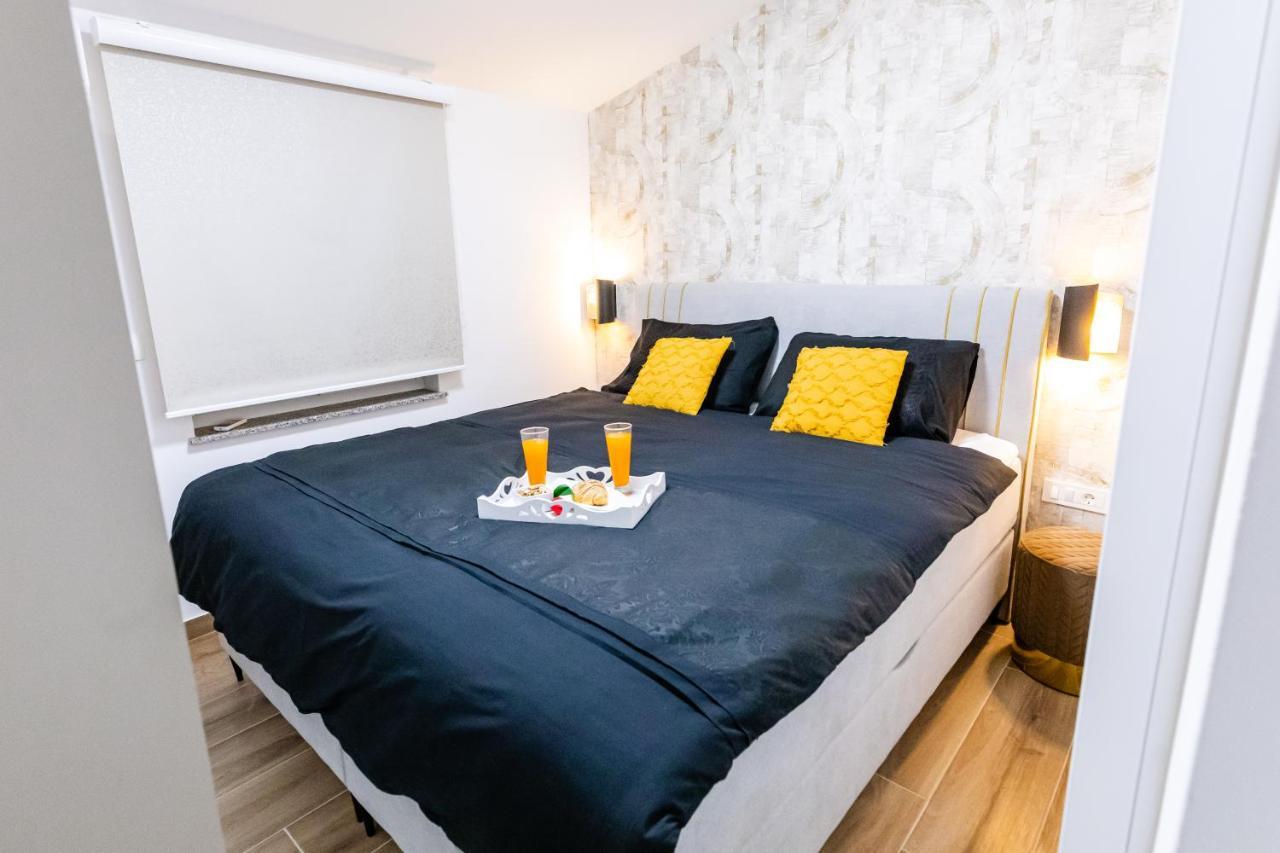 Apartman Laura Vir Exteriér fotografie