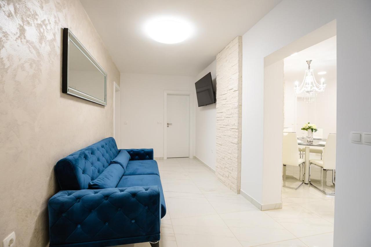 Apartman Laura Vir Exteriér fotografie