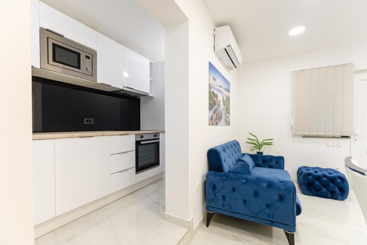 Apartman Laura Vir Exteriér fotografie